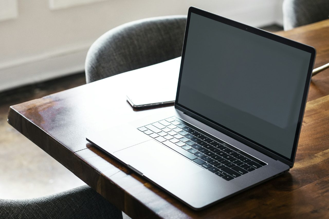 laptop-screen-mockup